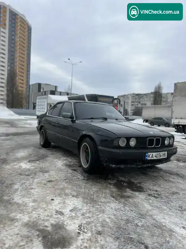 BMW 5 Series 1990, фото з оголошення 1 з 17, VIN WBAHC11050BC65094