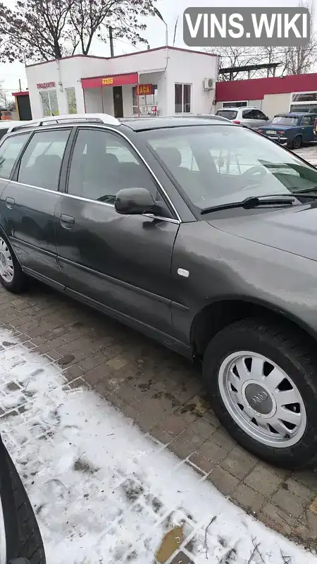 Audi A4 1999, фото з оголошення 2 з 11, VIN WAUZZZ8DZXA267211