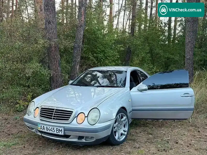 Mercedes-Benz CLK-Class 1999, фото з оголошення 1 з 11, VIN WDB2083351F068169