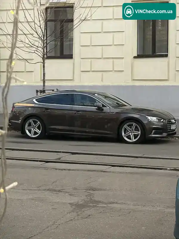 Audi A5 2017, фото з оголошення 1 з 11, VIN WAUZZZF54JA047397
