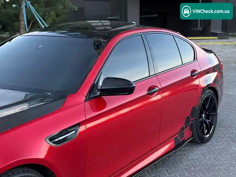 BMW 5 Series 2011, фото з оголошення 2 з 20, VIN WBAFR91010C765569