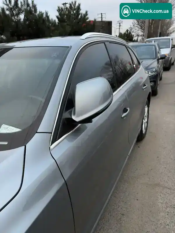 Audi Q5 2010, фото з оголошення 2 з 14, VIN WA1LFAFPXBA009995