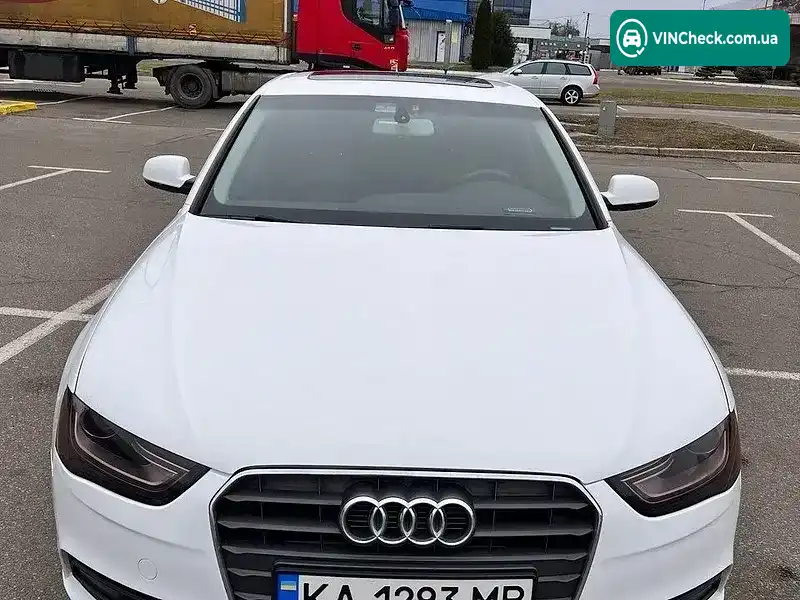 Audi A4 2013, фото з оголошення 1 з 20, VIN WAUAFAFL1DN040393