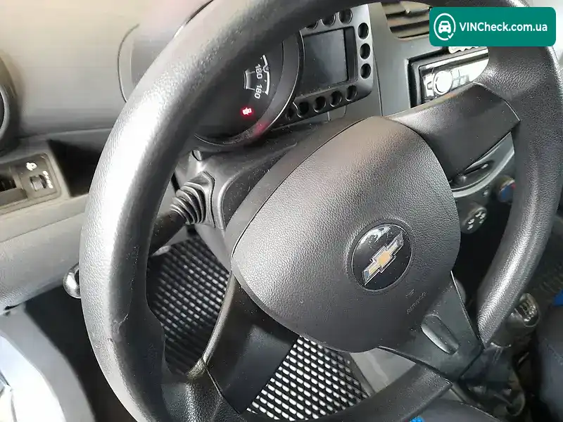 Chevrolet Spark 2011, фото з оголошення 2 з 12, VIN KL1MF4819BC510133