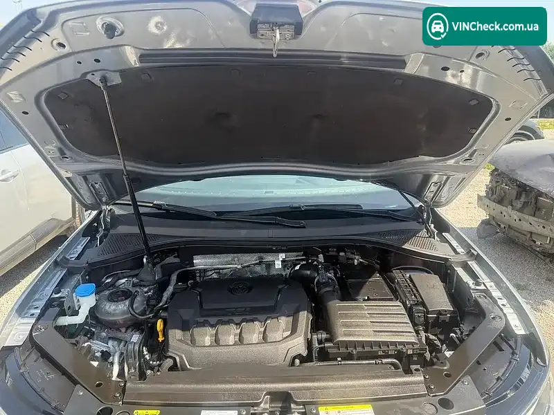 Volkswagen Tiguan 2022, фото з оголошення 2 з 20, VIN 3VV3B7AX3NM173383