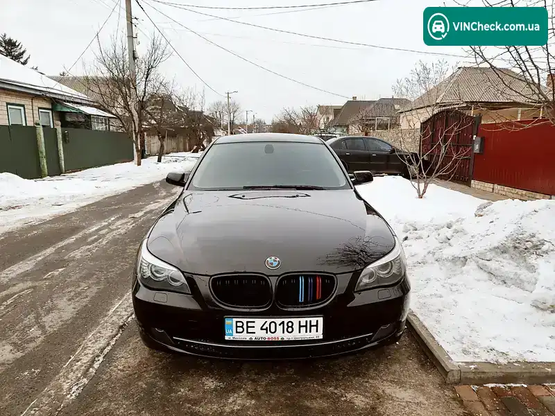BMW 5 Series 2007, фото з оголошення 2 з 18, VIN WBANU11040CJ25836