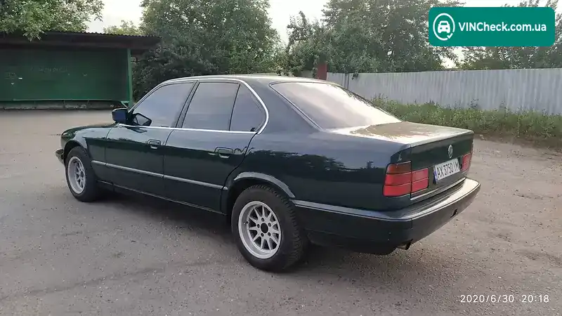BMW 5 Series 1990, фото з оголошення 2 з 9, VIN WBAHB51050BD37499
