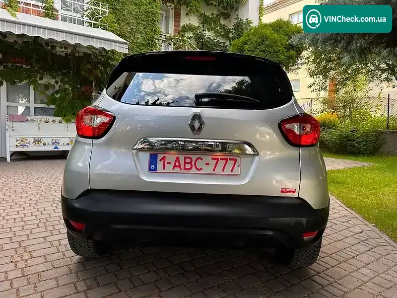 Renault Captur 2015, фото з оголошення 2 з 20, VIN VF12R401E51225733
