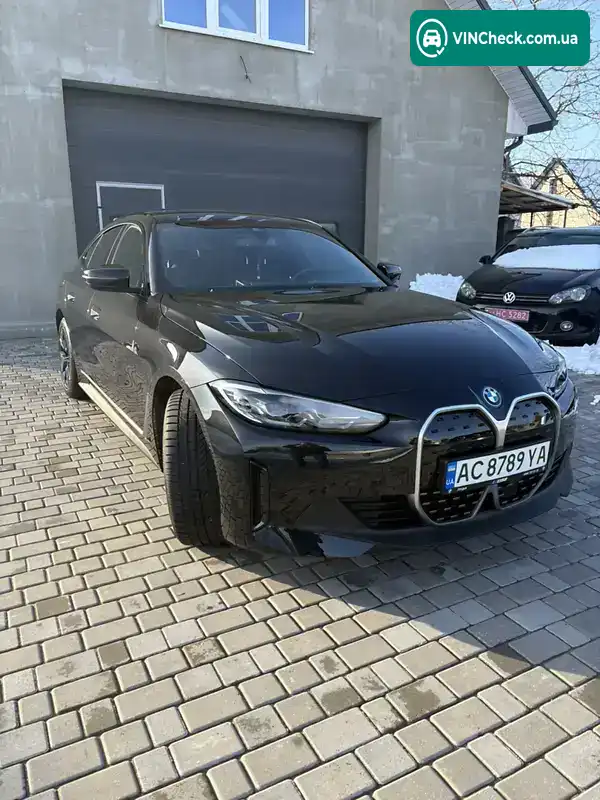 BMW i4 2023, фото з оголошення 1 з 16, VIN WBY71AW090FR82454