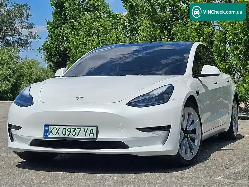 Tesla Model 3 2023, фото з оголошення 1 з 10, VIN 5YJ3E1EB8PF479536
