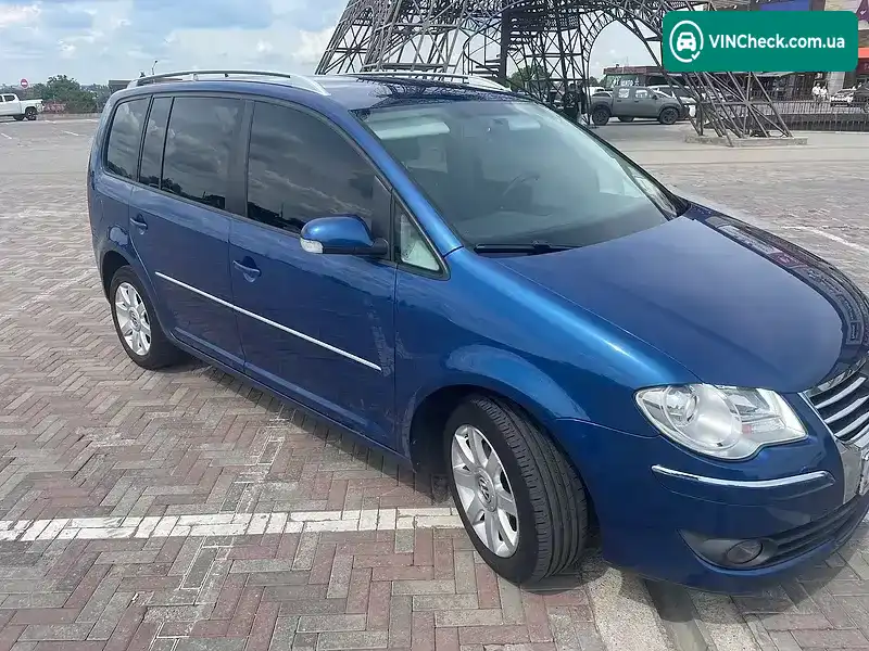 Volkswagen Touran 2008, фото з оголошення 2 з 20, VIN WVGZZZ1TZ9W054467