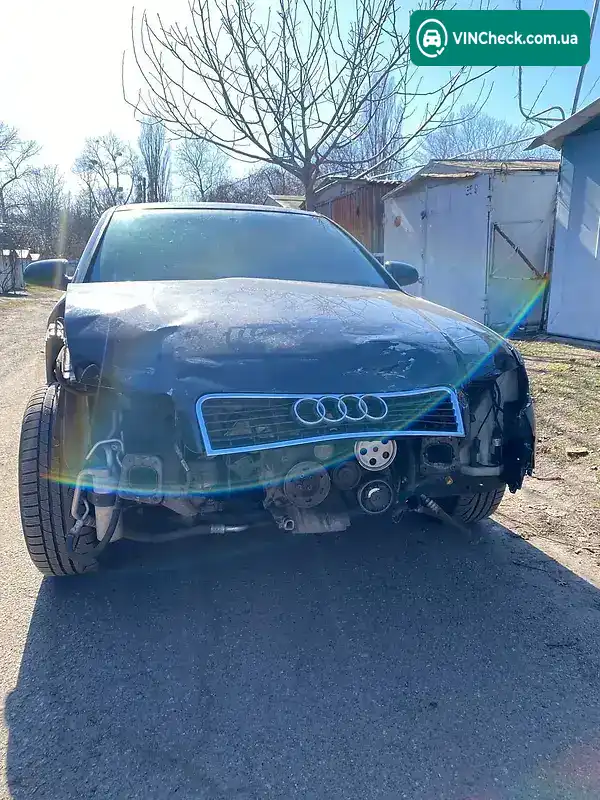 Audi A4 2001, фото з оголошення 2 з 20, VIN WAUZZZ8EZ1A072233