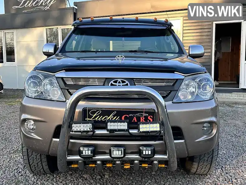 Toyota Fortuner 2006, фото з оголошення 2 з 21, VIN MR1YX59G463000244