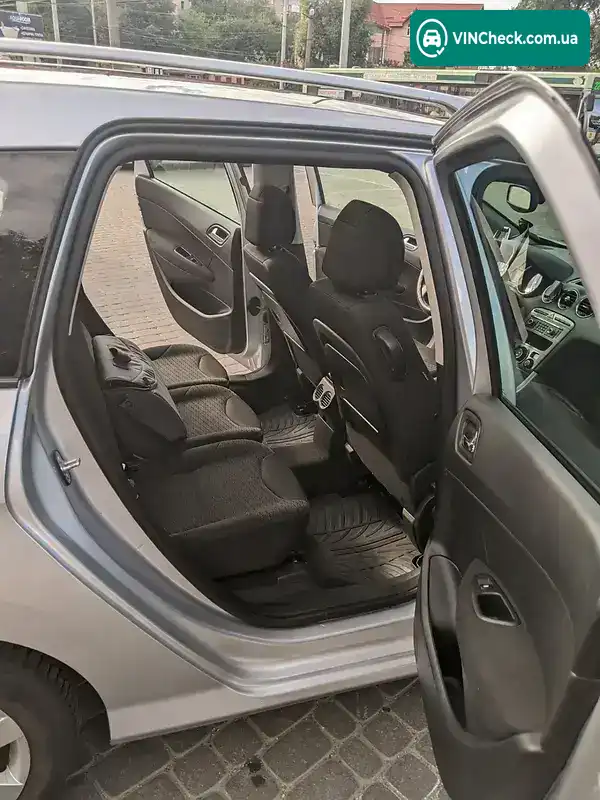Peugeot 308 2008, фото з оголошення 2 з 13, VIN VF34H5FXH55394302