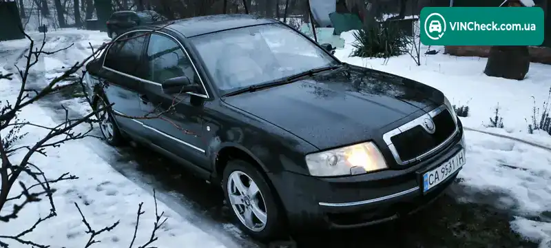 Skoda Superb 2004, фото з оголошення 1 з 20, VIN TMBBG63U559082929