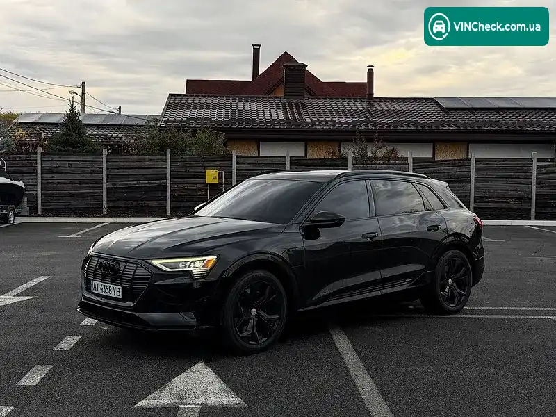 Audi e-tron 2019, фото з оголошення 1 з 20, VIN WA1LAAGE1KB023970