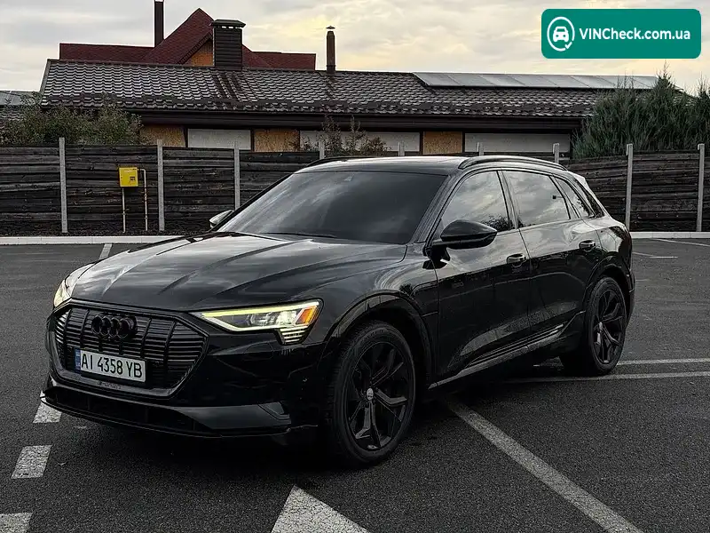 Audi e-tron 2019, фото з оголошення 2 з 20, VIN WA1LAAGE1KB023970