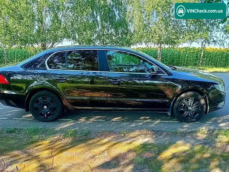 Skoda Superb 2012, фото з оголошення 1 з 7, VIN TMBAB43T1CB301316