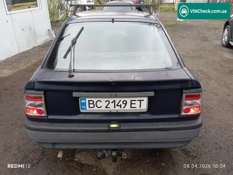 Opel Vectra 1990, фото з оголошення 2 з 21, VIN W0L000043F2598833