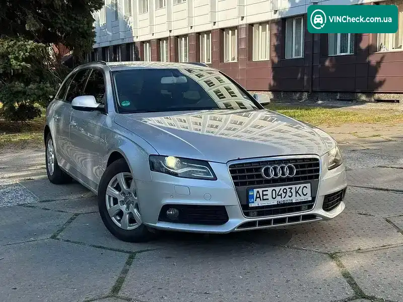 Audi A4 2011, фото з оголошення 1 з 20, VIN WAUZZZ8K5BA119843