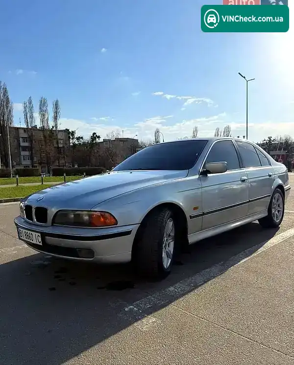BMW 5 Series 1998, фото з оголошення 1 з 9, VIN WBADD11000BN56661