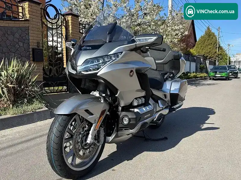 Honda GL 1800 Gold Wing 2023, фото з оголошення 2 з 21, VIN JH2SC79B3PK501290