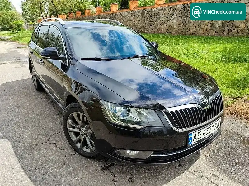 Skoda Superb 2014, фото з оголошення 1 з 20, VIN TMBJF73T9F9021614