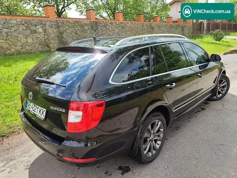 Skoda Superb 2014, фото з оголошення 2 з 20, VIN TMBJF73T9F9021614