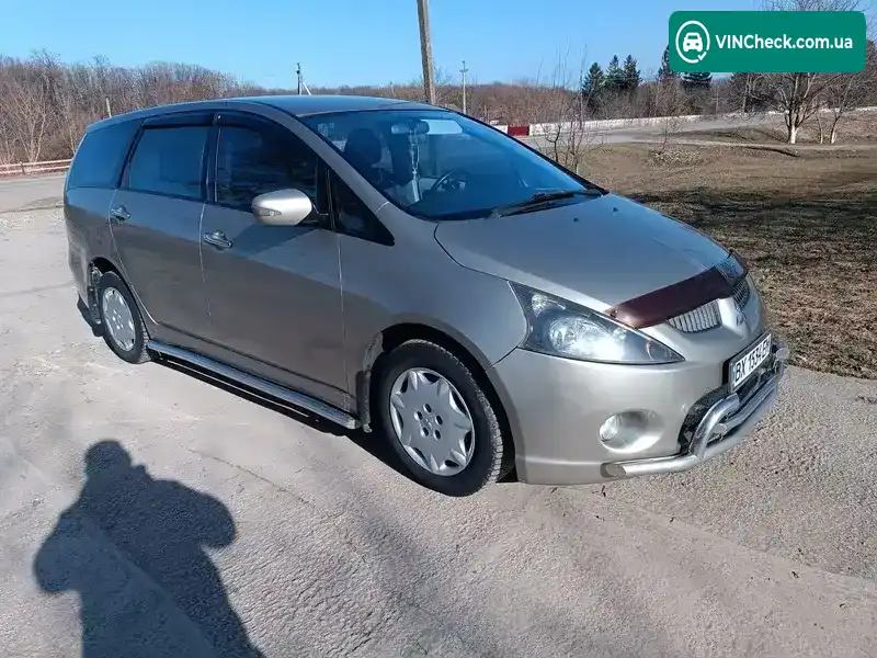 Mitsubishi Grandis 2006, фото з оголошення 2 з 7, VIN JMBLNNA4W7Z000157