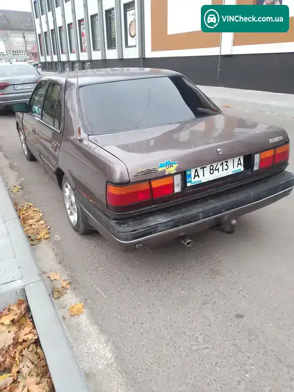 Mazda 929 1990, фото з оголошення 2 з 17, VIN JMZHC12C200200999