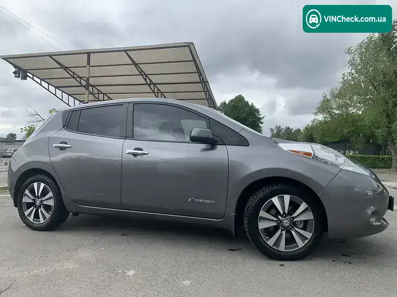 Nissan Leaf 2015, фото з оголошення 2 з 20, VIN 1N4AZ0CP8FC330579