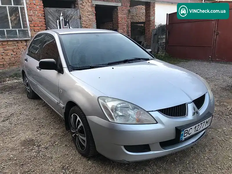Mitsubishi Lancer 2005, фото з оголошення 2 з 9, VIN JMBSNCS3A5U001511