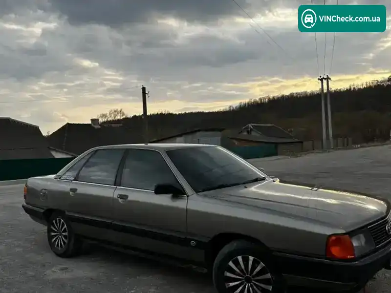 Audi 100 1989, фото з оголошення 2 з 12, VIN WAUZZZ44ZKN085541