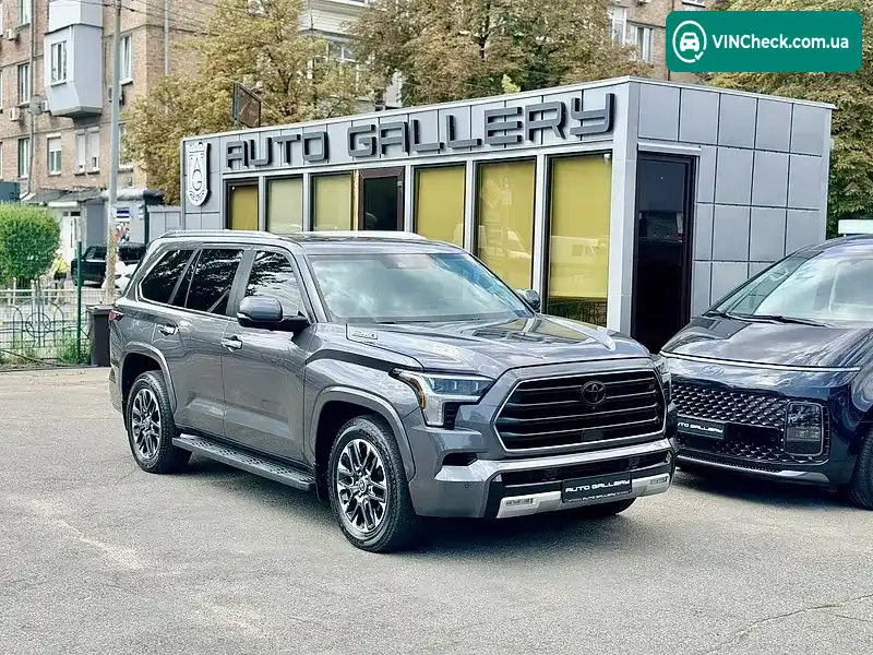Toyota Sequoia 2024, фото з оголошення 2 з 20, VIN 7SVAAABA9RX030170