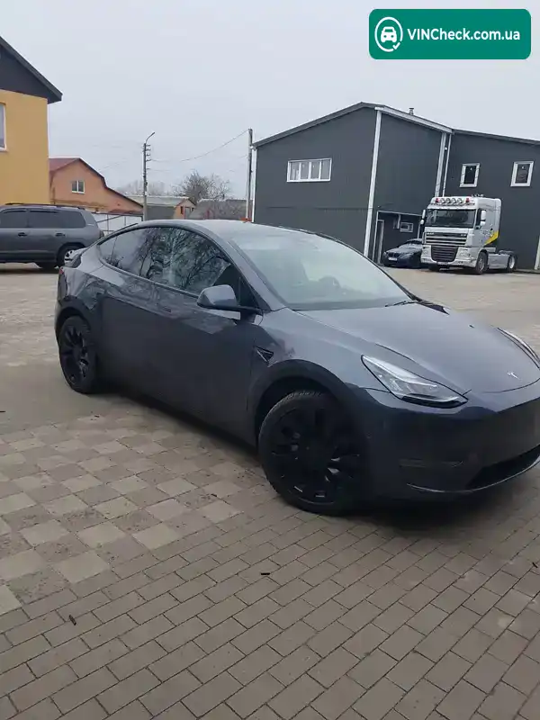 Tesla Model Y 2020, фото з оголошення 1 з 17, VIN 5YJYGDEE4LF036712