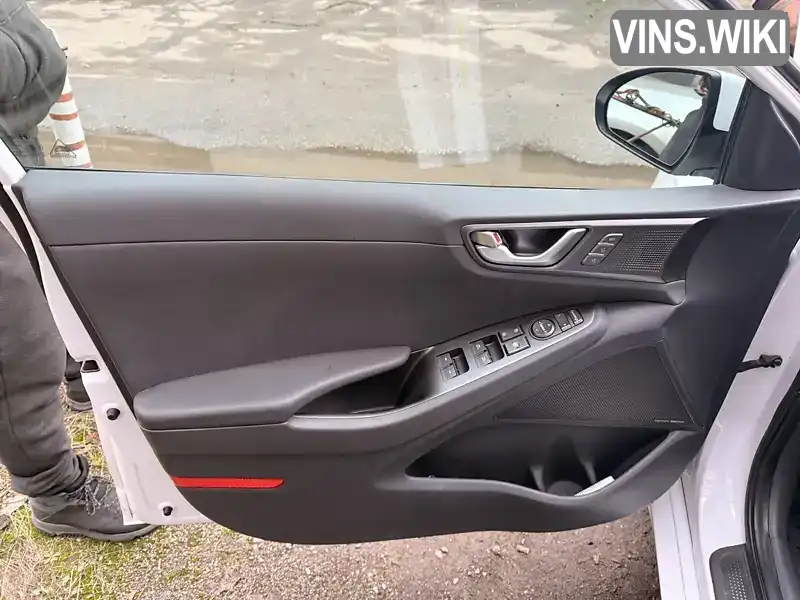 Hyundai Ioniq 2019, фото з оголошення 2 з 21, VIN KMHC85LJXLU062053