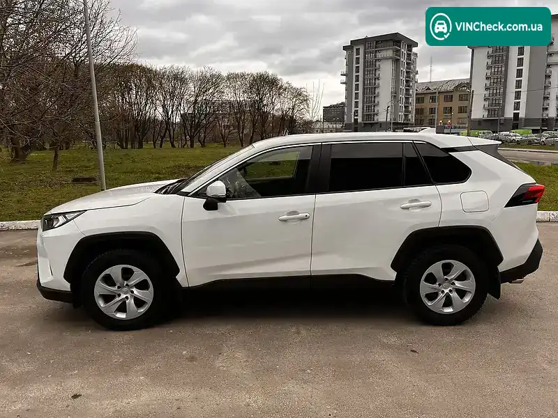 Toyota RAV4 2019, фото з оголошення 1 з 20, VIN JTMZ43FV90D005934