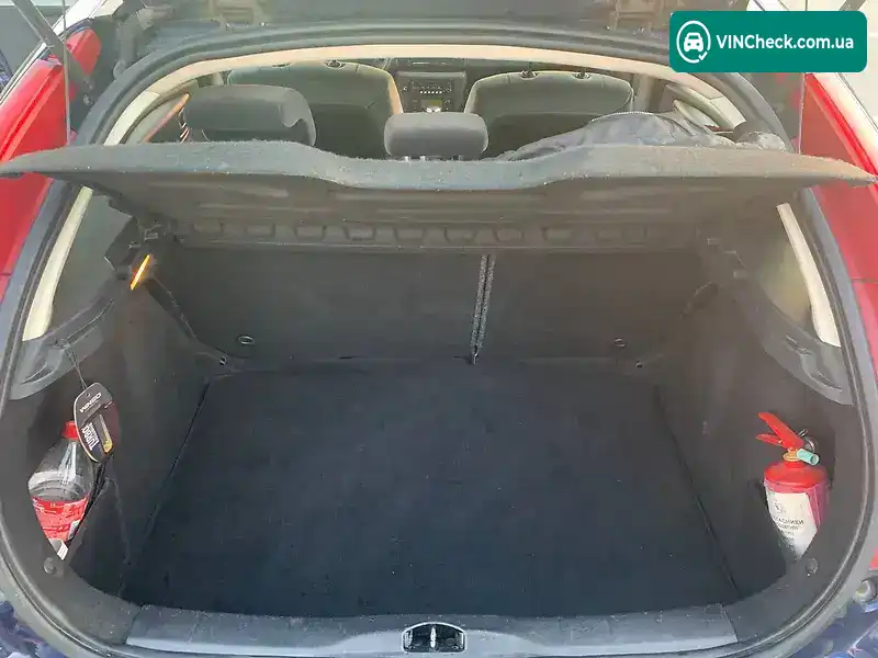 Citroen C4 2007, фото з оголошення 2 з 20, VIN VF7LCNFUF74685936