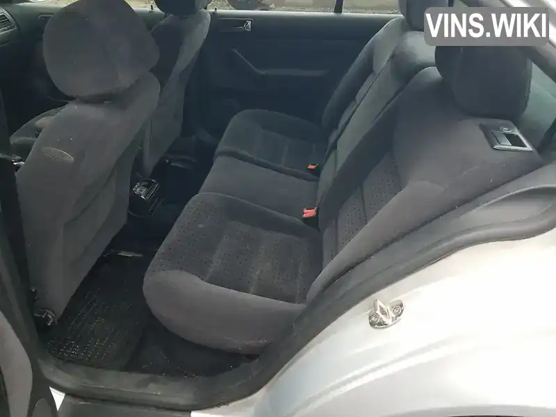 Volkswagen Bora 1998, фото з оголошення 2 з 13, VIN WVWZZZ1JZXW421556