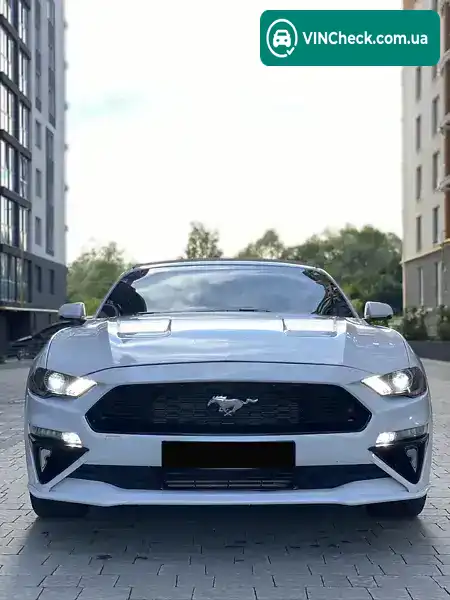 Ford Mustang 2019, фото з оголошення 1 з 20, VIN 1FATP8UH6K5131212