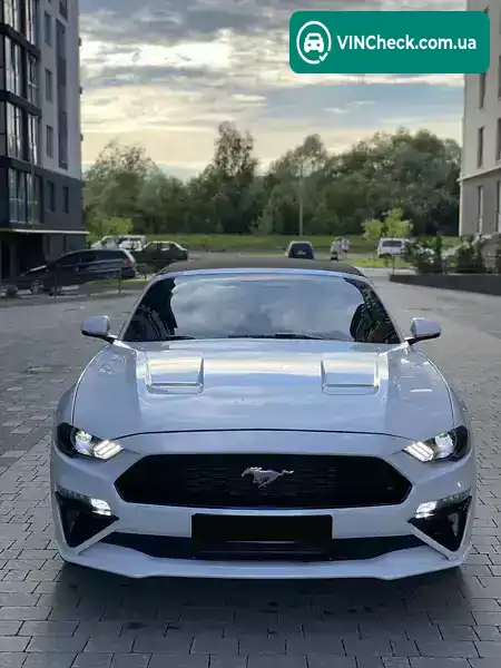 Ford Mustang 2019, фото з оголошення 2 з 20, VIN 1FATP8UH6K5131212