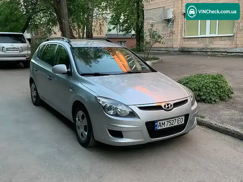 Hyundai i30 2010, фото з оголошення 1 з 21, VIN TMADB81CAAJ030030