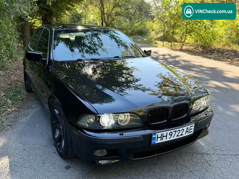 BMW 5 Series 1998, фото з оголошення 2 з 9, VIN WBADM61000GN01952