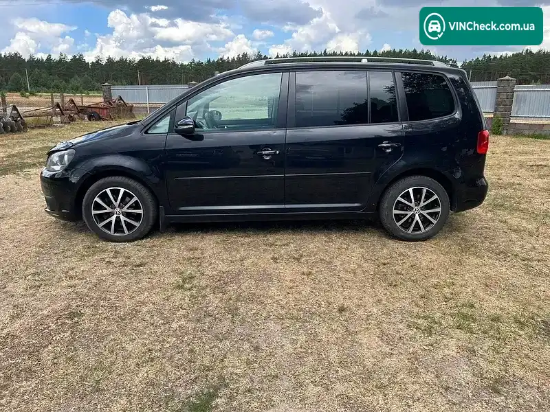 Volkswagen Touran 2010, фото з оголошення 2 з 15, VIN WVGZZZ1TZBW024955