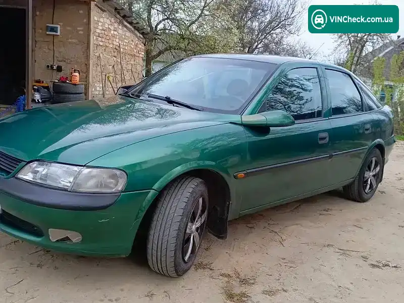 Opel Vectra 1996, фото з оголошення 1 з 12, VIN W0L000038T7518460