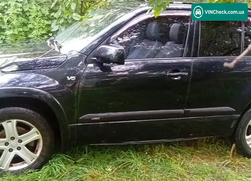 Suzuki Grand Vitara 2006, фото з оголошення 2 з 12, VIN JS3TD947864106552