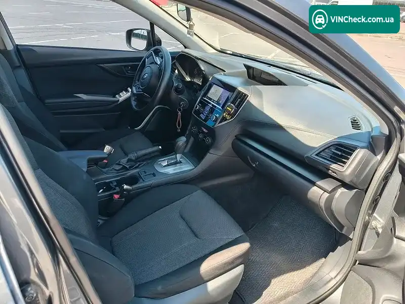 Subaru Impreza 2018, фото з оголошення 1 з 11, VIN 4S3GTAA64K3715556