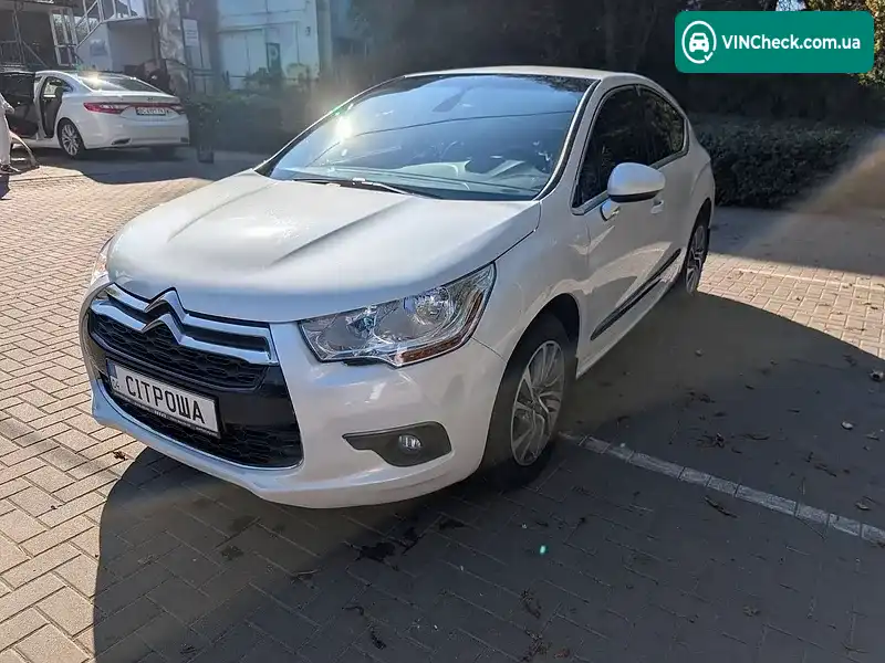 Citroen DS4 2012, фото з оголошення 2 з 15, VIN VF7NX5FEACY599474