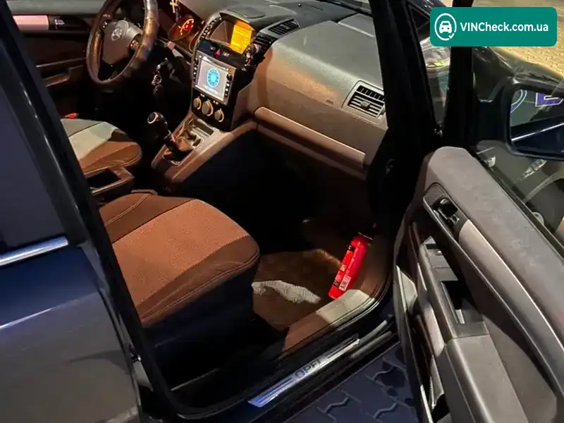 Opel Zafira 2010, фото з оголошення 2 з 13, VIN W0L0AHM75B2028816