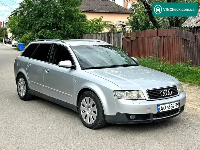 Audi A4 2002, фото з оголошення 2 з 9, VIN WAUZZZ8E22A279527